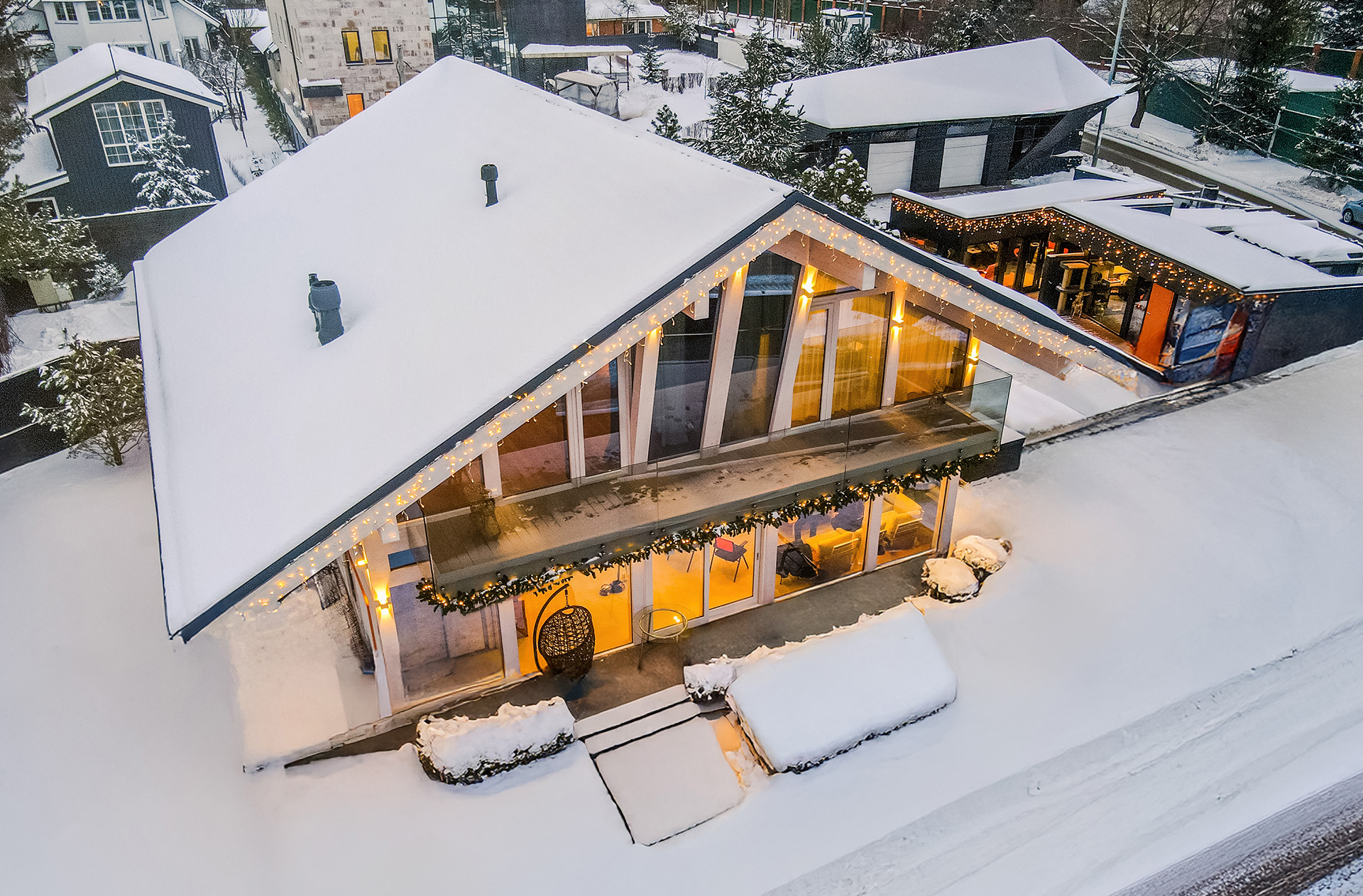 Премиальный дом 261 м² на участке 6 сот